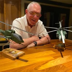 Meet your Posher, Robert